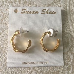Susan Shaw hoop earring